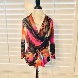 ❤️❤️BEAUTIFUL COLORFUL TOP❤️❤️